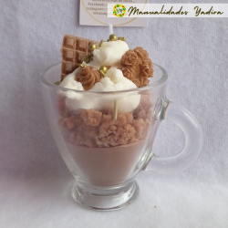 Diseño divertido y aromático en forma de helado.