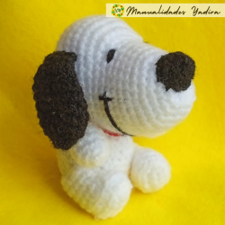 Amigurumi Snoopy tejido a mano